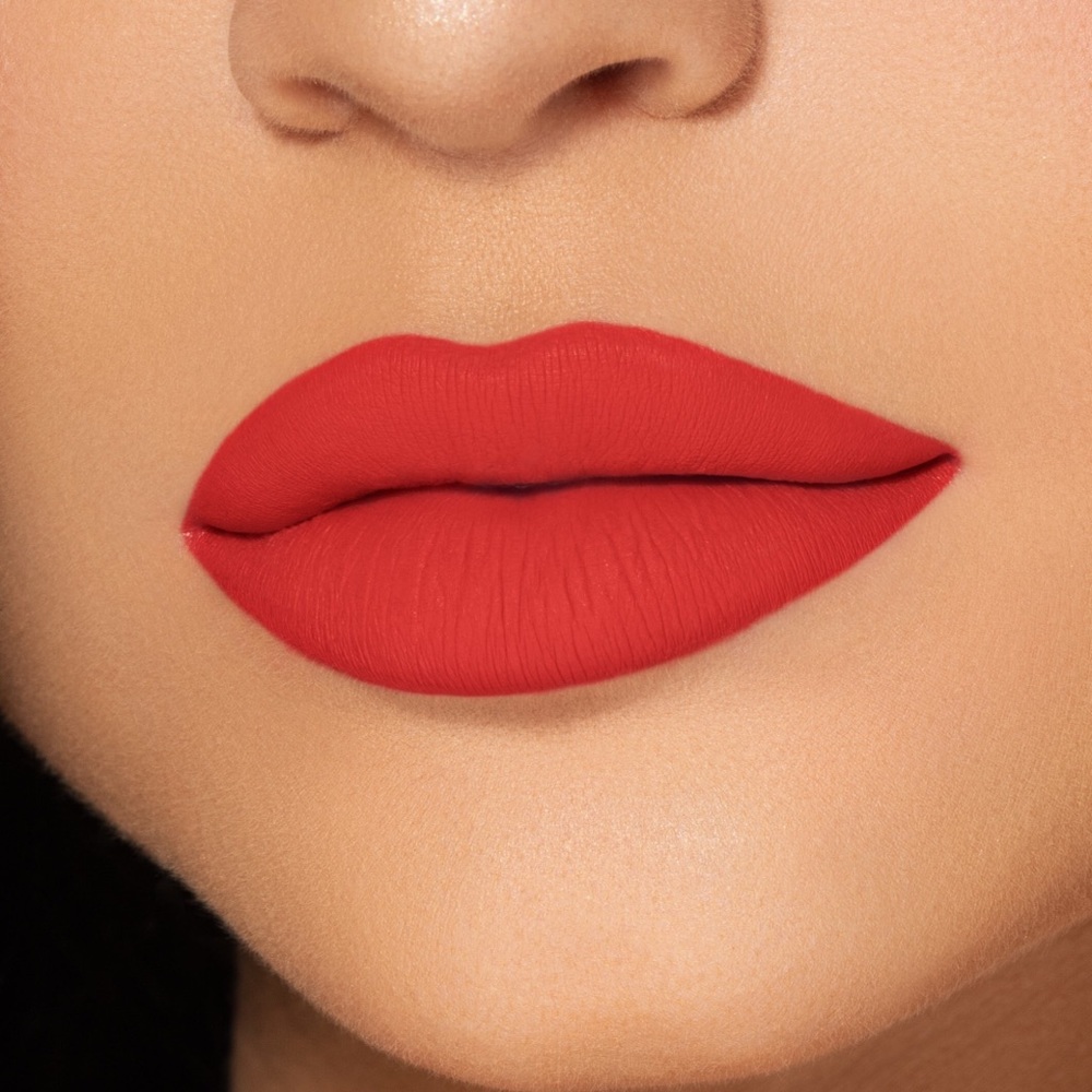 NWOT Kylie Mini Liquid Lipstick in Boss❤️💄